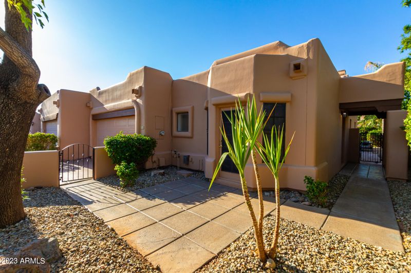 7764 E San Miguel Ave, Scottsdale, AZ 85250