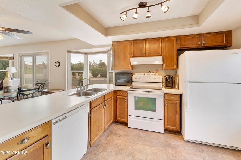 7766 E Park View Dr, Mesa, AZ 85208