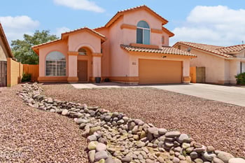 7767 Sierra Vista Dr, Glendale, AZ 85303