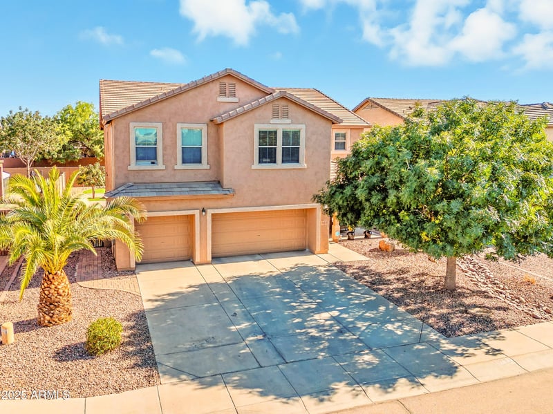 777 Volk Ln, San Tan Valley, AZ 85140