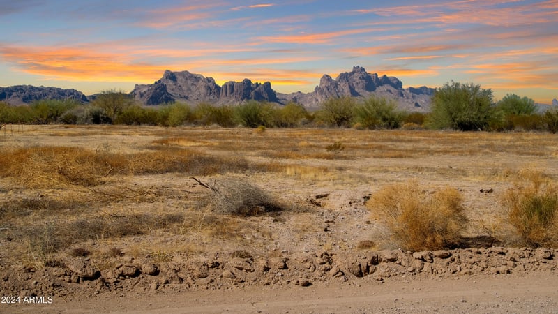 7770 543rd Ave #236, Tonopah, AZ 85354