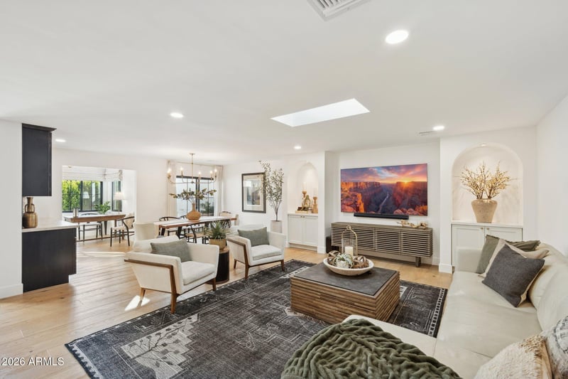 7770 Camelback Rd #10, Scottsdale, AZ 85251