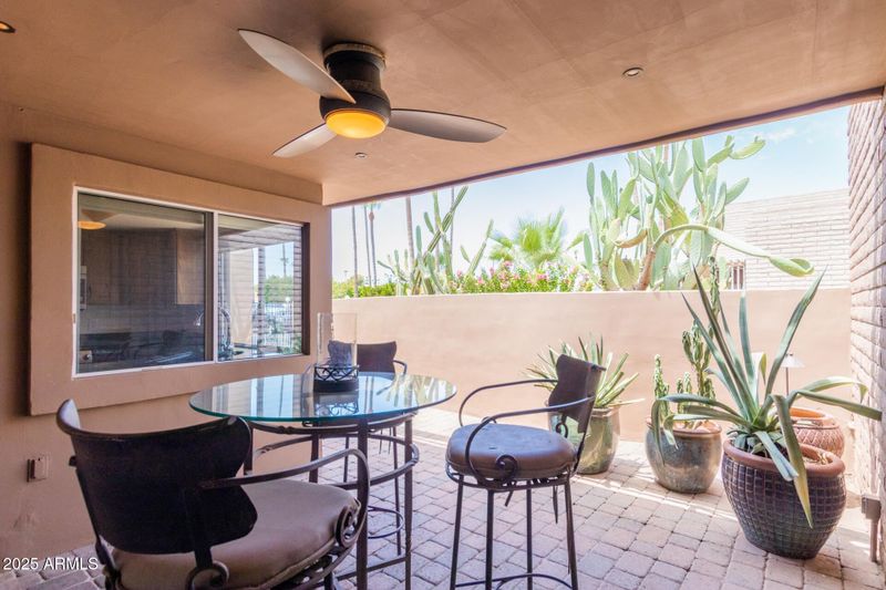 7770 E Camelback Rd #16, Scottsdale, AZ 85251