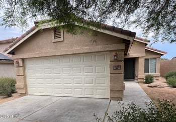 7771 58th Ln, Glendale, AZ 85301