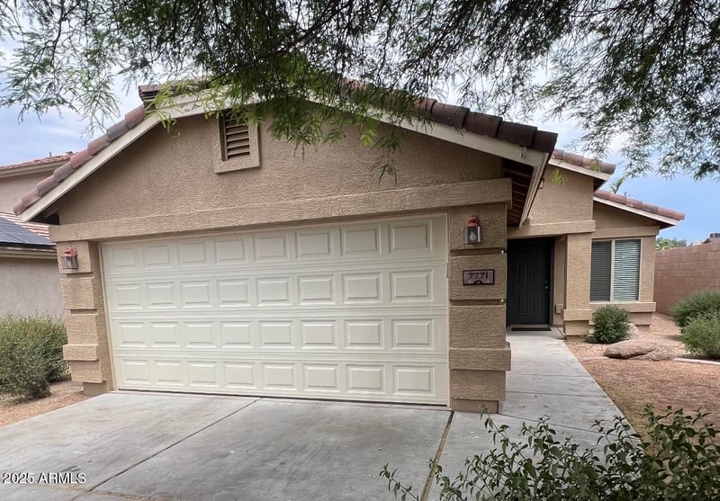 7771 58th Ln, Glendale, AZ 85301