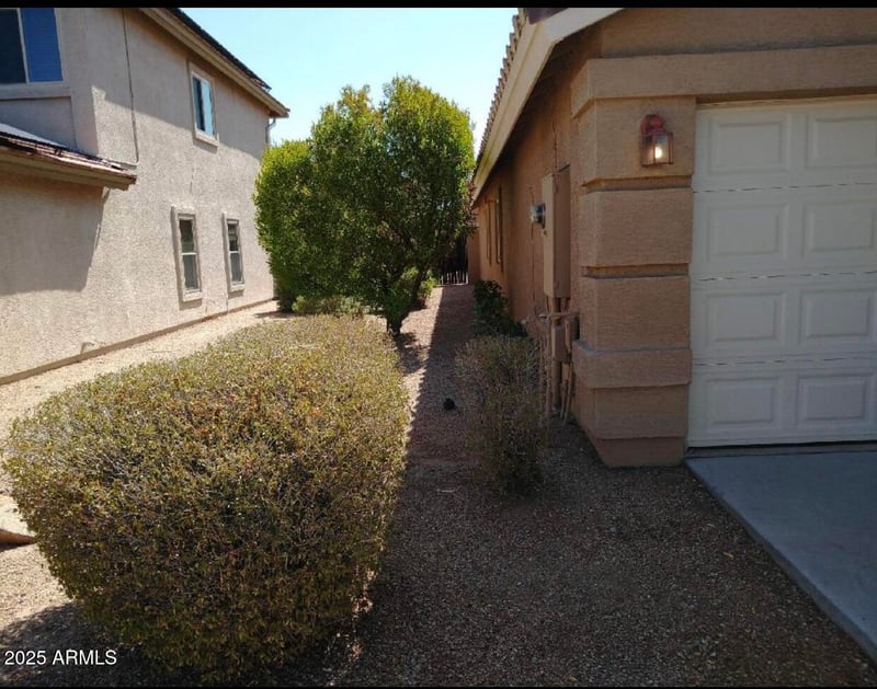 7771 58th Ln, Glendale, AZ 85301