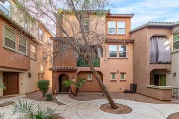 7771 Palm Ln, Phoenix, AZ 85035