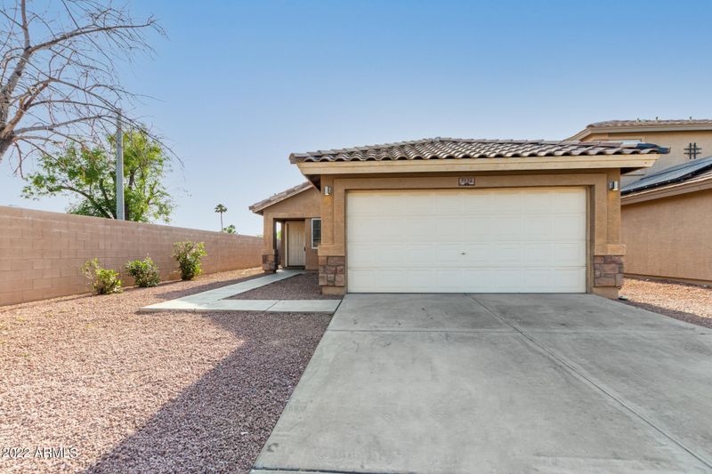 7772 N 58th Dr, Glendale, AZ 85301