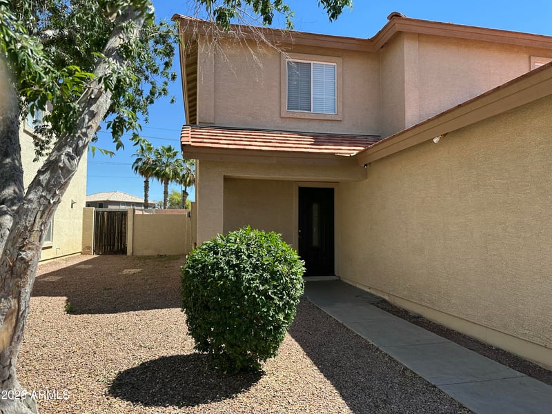7775 55th Dr, Glendale, AZ 85301