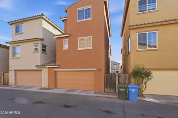 7776 Bonitos Dr, Phoenix, AZ 85035