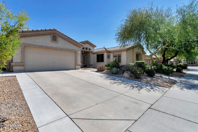 7778 E Los Gatos Dr, Scottsdale, AZ 85255