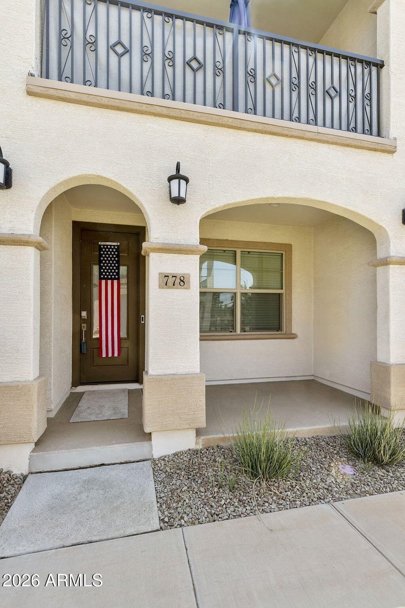 778 S Olympic Dr, Gilbert, AZ 85296