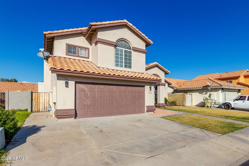 7784 Sierra Vista Dr, Glendale, AZ 85303