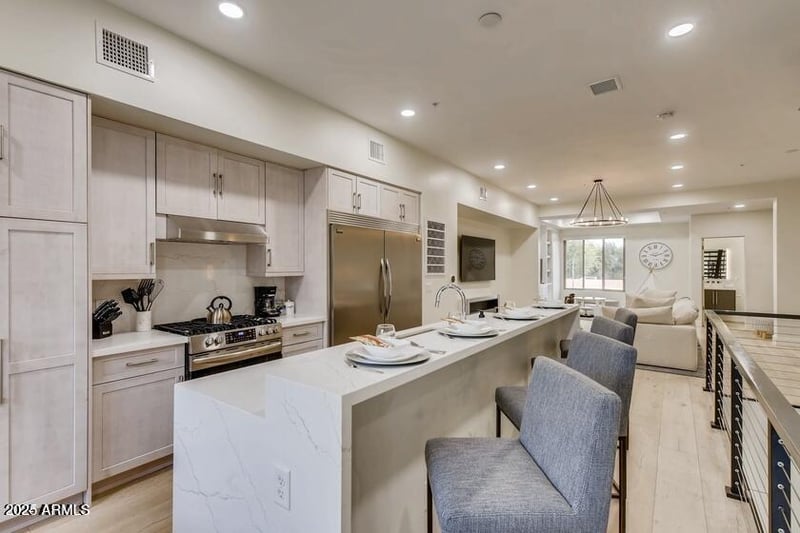 7788 Main St #1007, Scottsdale, AZ 85251