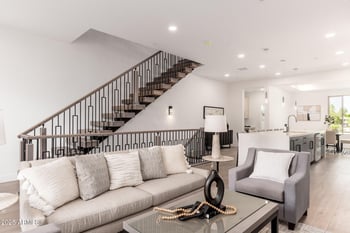 7788 Main St #1017, Scottsdale, AZ 85251