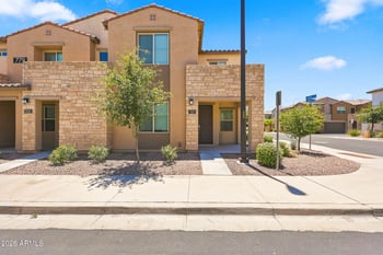 779 E Doral Ave #101, Gilbert, AZ 85297
