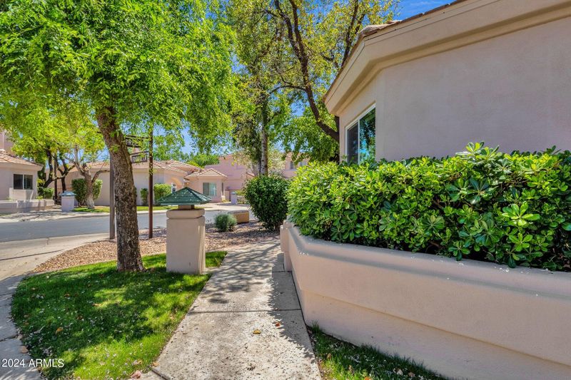 7791 E Foxmore Ln, Scottsdale, AZ 85258