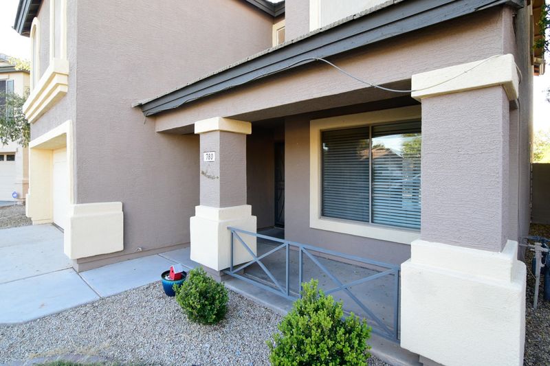 780 E Compass Ct, San Tan Valley, AZ 85143