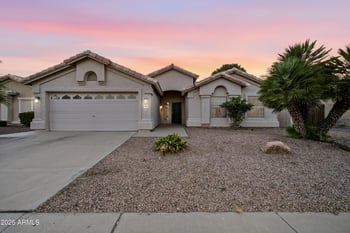780 Pineview Dr, Chandler, AZ 85226