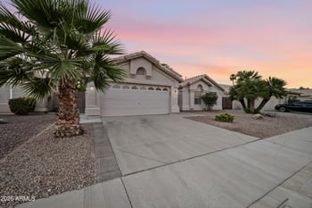 780 S Pineview Dr, Chandler, AZ 85226