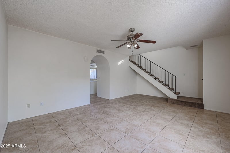 7801 44th Dr #1039, Glendale, AZ 85301
