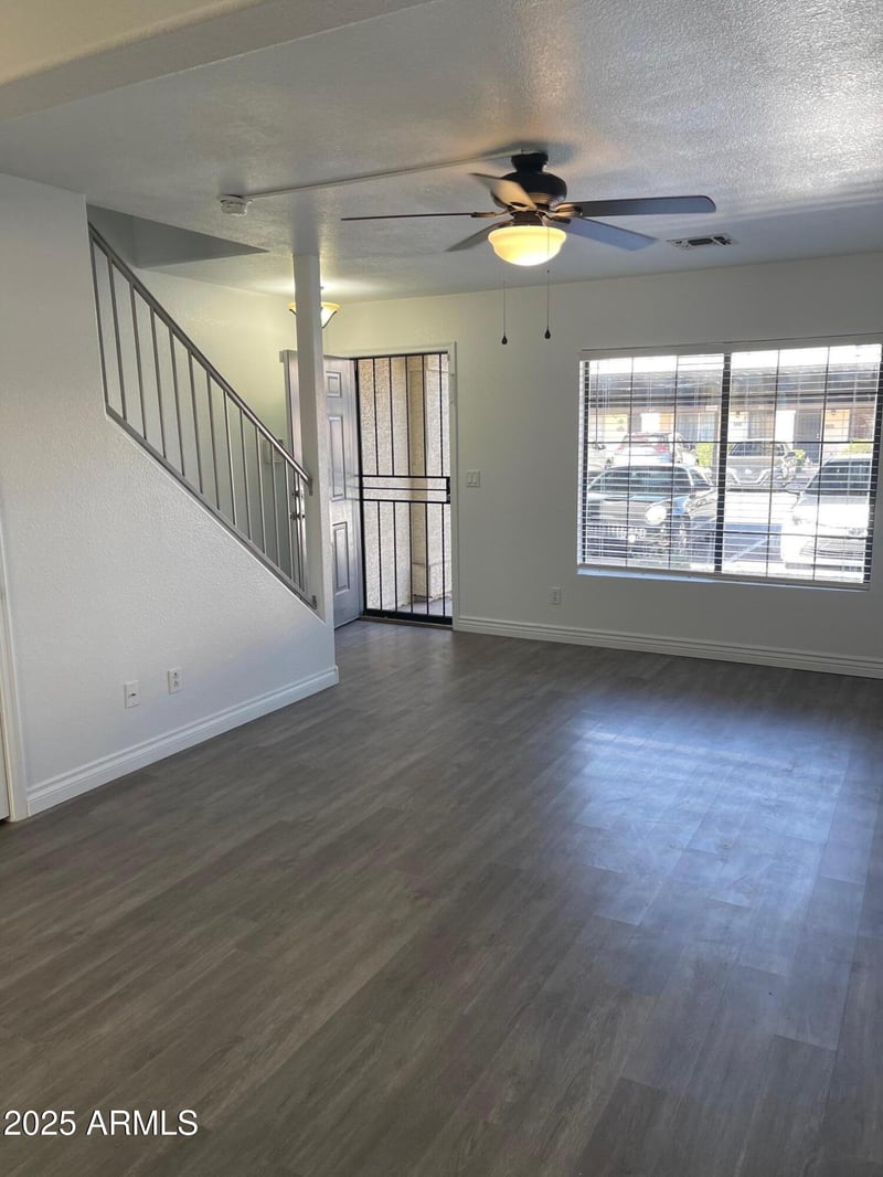 7801 44th Dr #1183, Glendale, AZ 85301