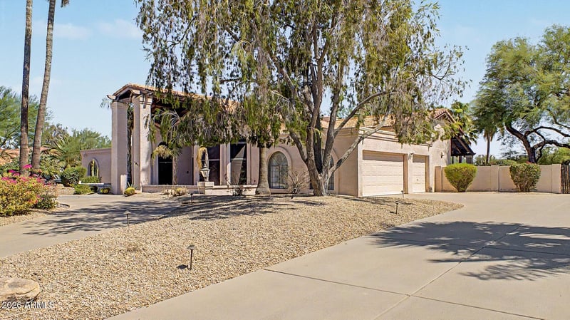 7801 E Charter Oak Rd, Scottsdale, AZ 85260