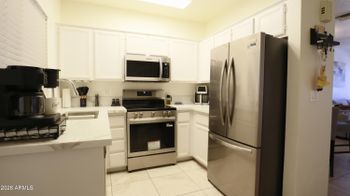 7801 N 44th Dr #1142, Glendale, AZ 85301
