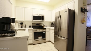 7801 N 44th Dr #1142, Glendale, AZ 85301