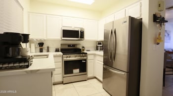 7801 N 44th Dr #1142, Glendale, AZ 85301