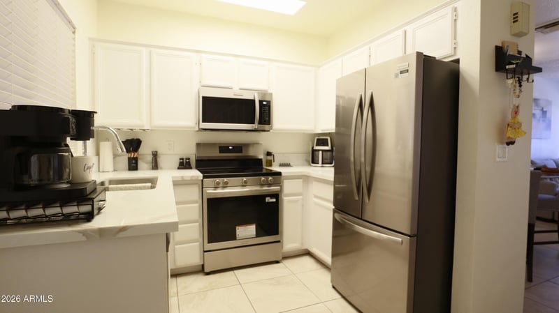 7801 N 44th Dr #1142, Glendale, AZ 85301