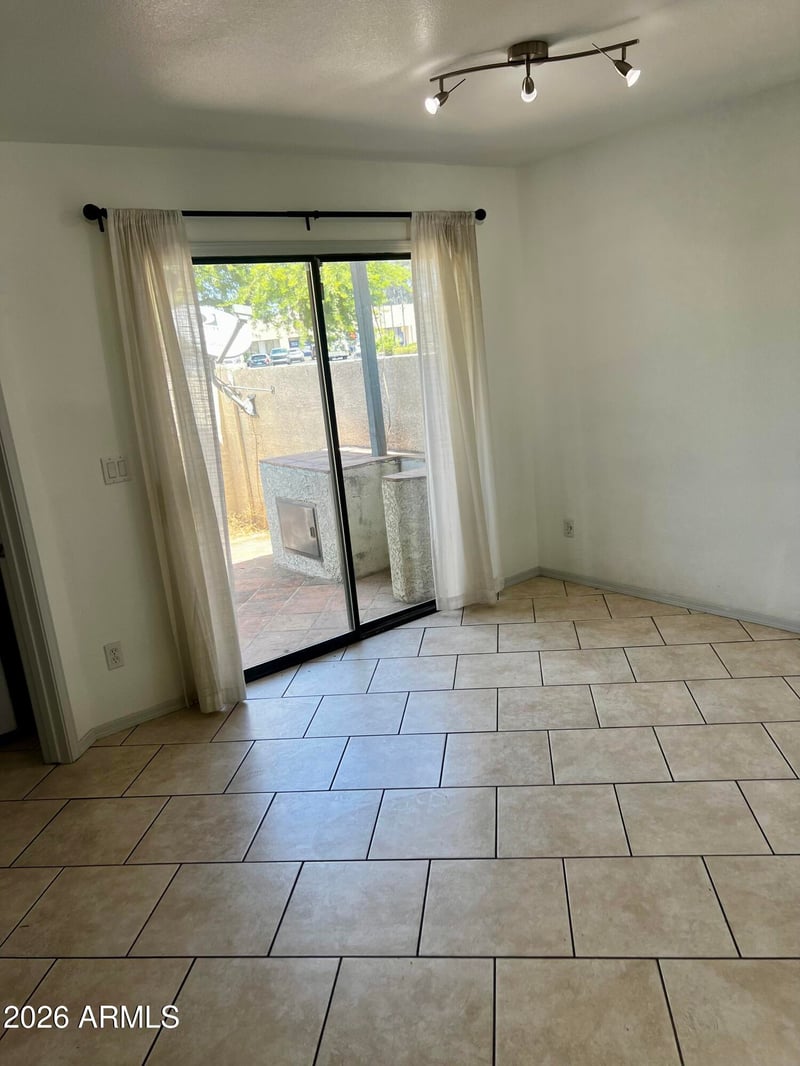 7801 N 44th Dr #1180, Glendale, AZ 85301