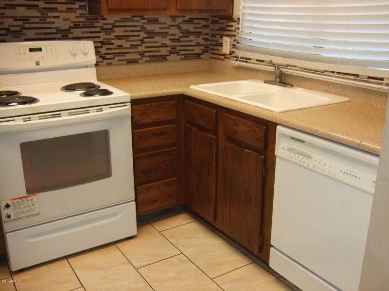 7801 N 44th Dr #1194, Glendale, AZ 85301