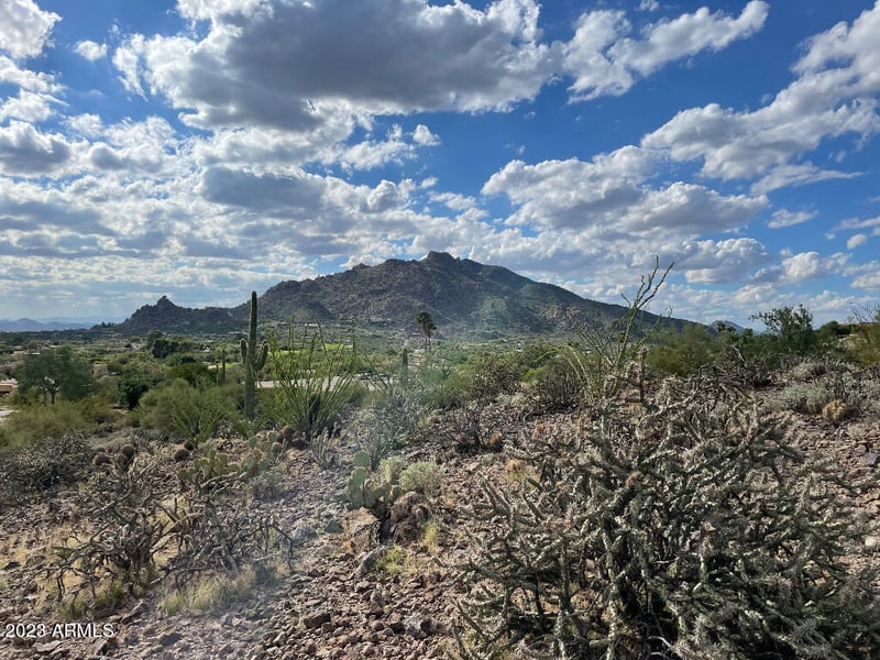 7802 E Stagecoach Pass -- #152, Carefree, AZ 85377