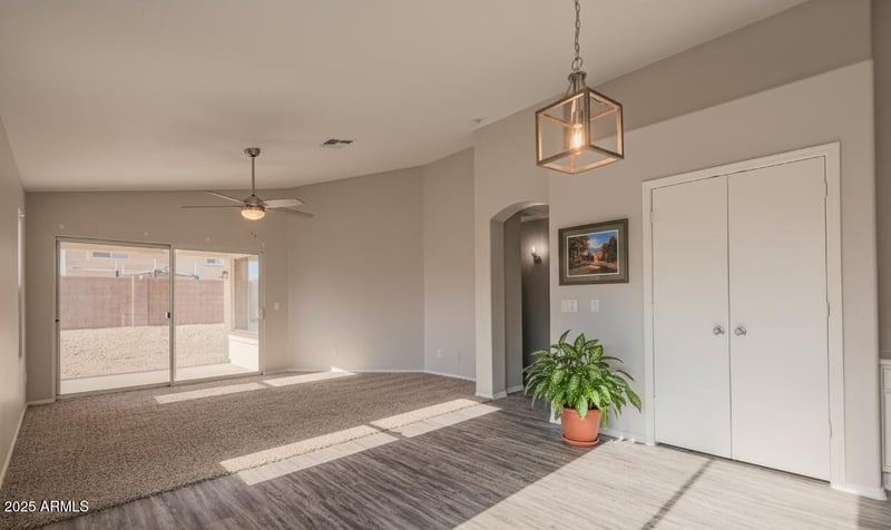 7802 Myrtle Ave, Glendale, AZ 85303