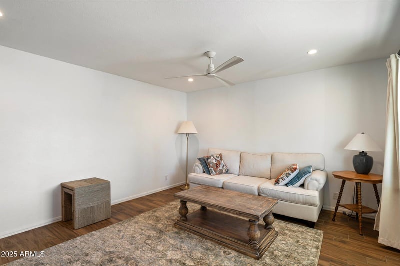 7806 Loma Land Dr, Scottsdale, AZ 85257