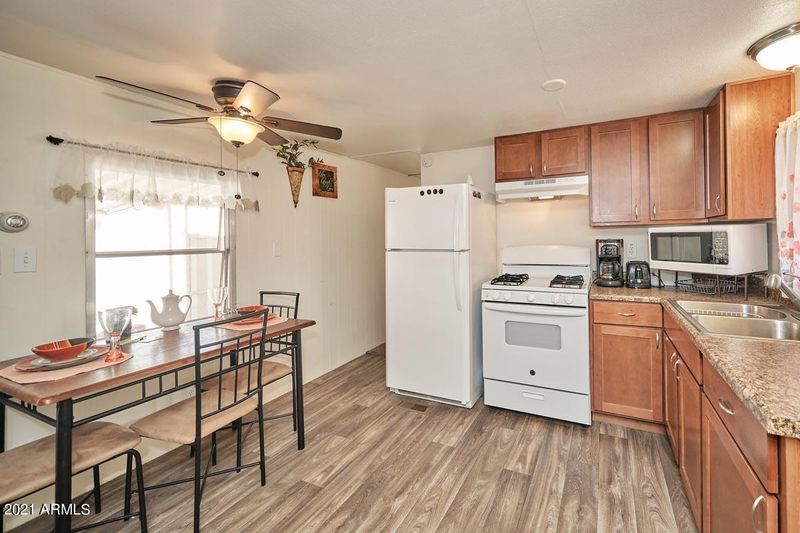 7807 E Main St #H-39, Mesa, AZ 85207
