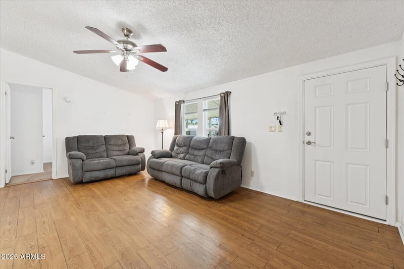7807 Main St #C-2, Mesa, AZ 85207
