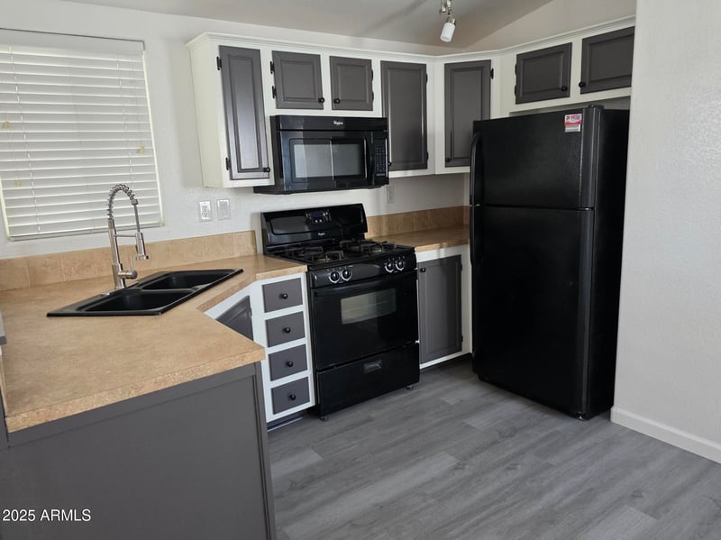 7807 Main St #C6, Mesa, AZ 85207