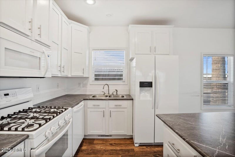 7807 Main St #F36, Mesa, AZ 85207