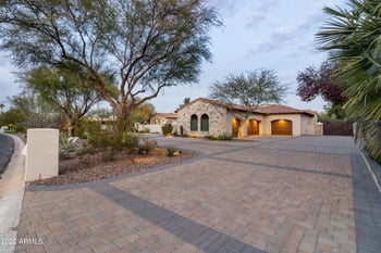 7807 N Calle Caballeros St, Paradise Valley, AZ 85253