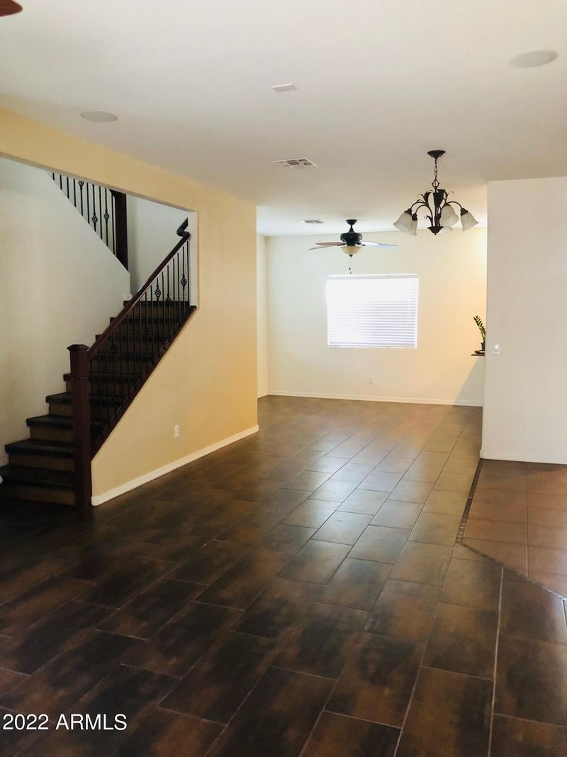 7807 S 15th St, Phoenix, AZ 85042