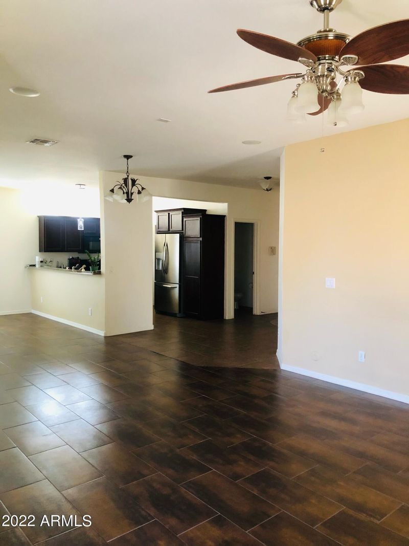 7807 S 15th St, Phoenix, AZ 85042