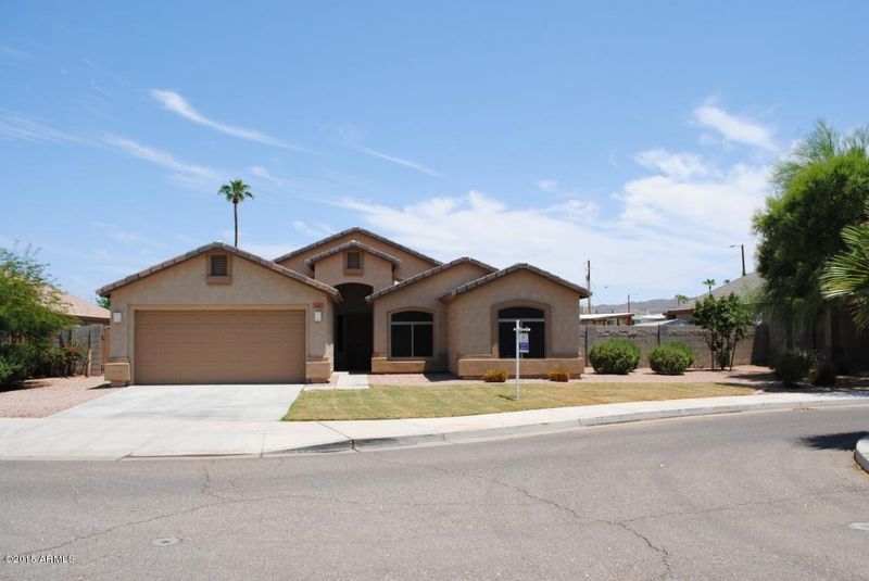 7807 S 20th Dr, Phoenix, AZ 85041