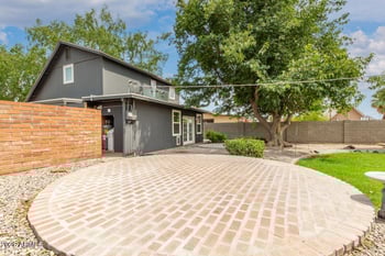 7808 59th Ln, Glendale, AZ 85301