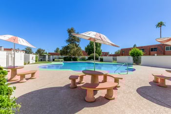 7809 49th Ave, Glendale, AZ 85301