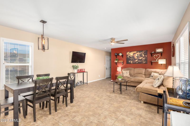 7809 E Javelina Ave, Mesa, AZ 85209