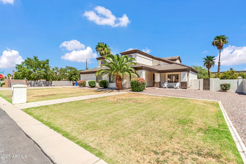 781 Bristol Ln, Gilbert, AZ 85234