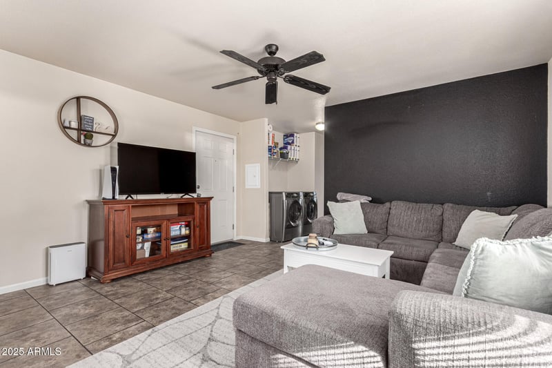 7810 Peoria Ave #121, Peoria, AZ 85345