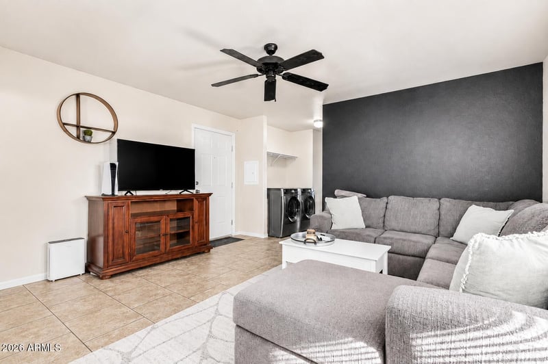 7810 W Peoria Ave #121, Peoria, AZ 85345